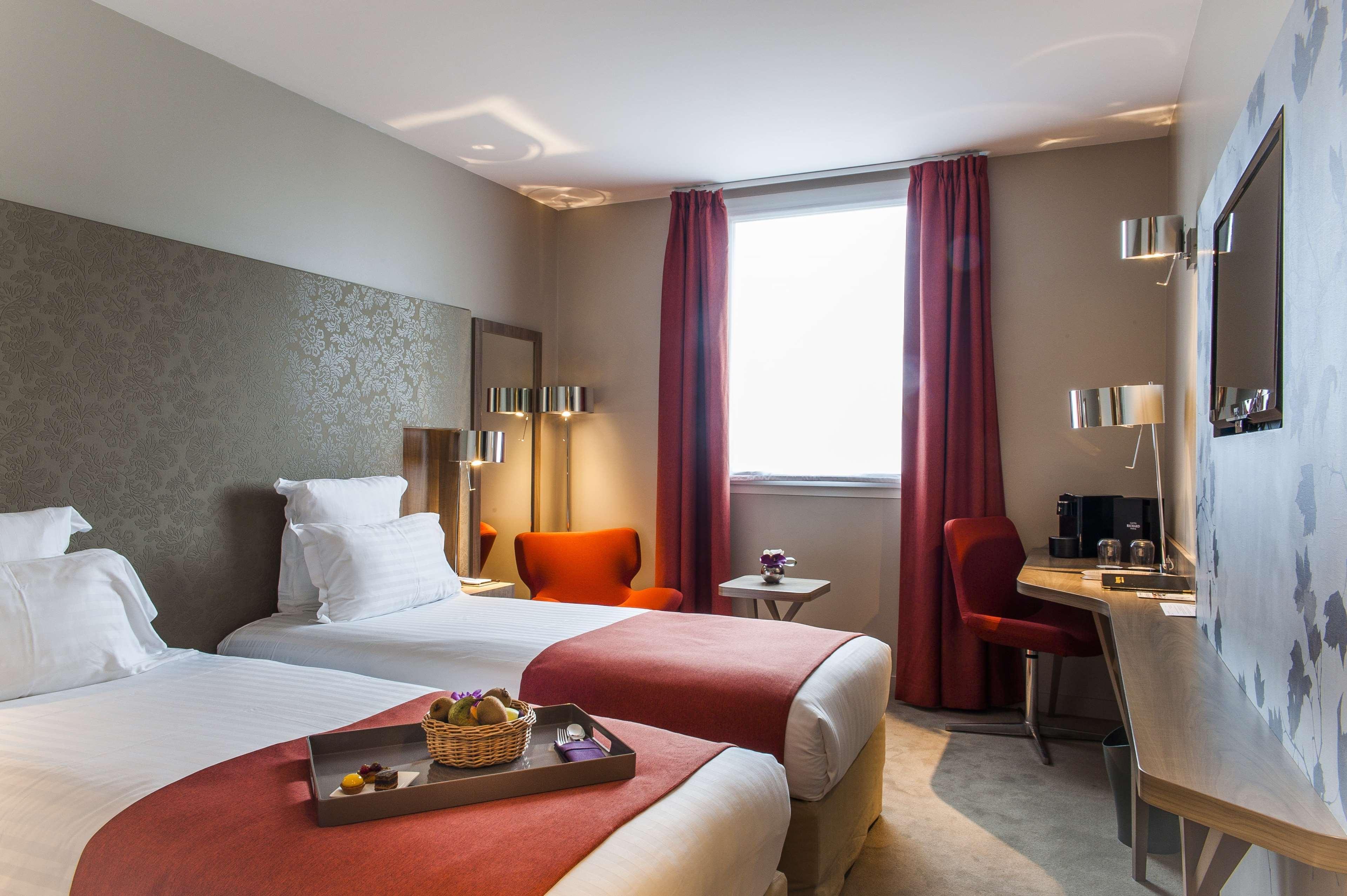 Best Western Plus Paris Velizy Экстерьер фото