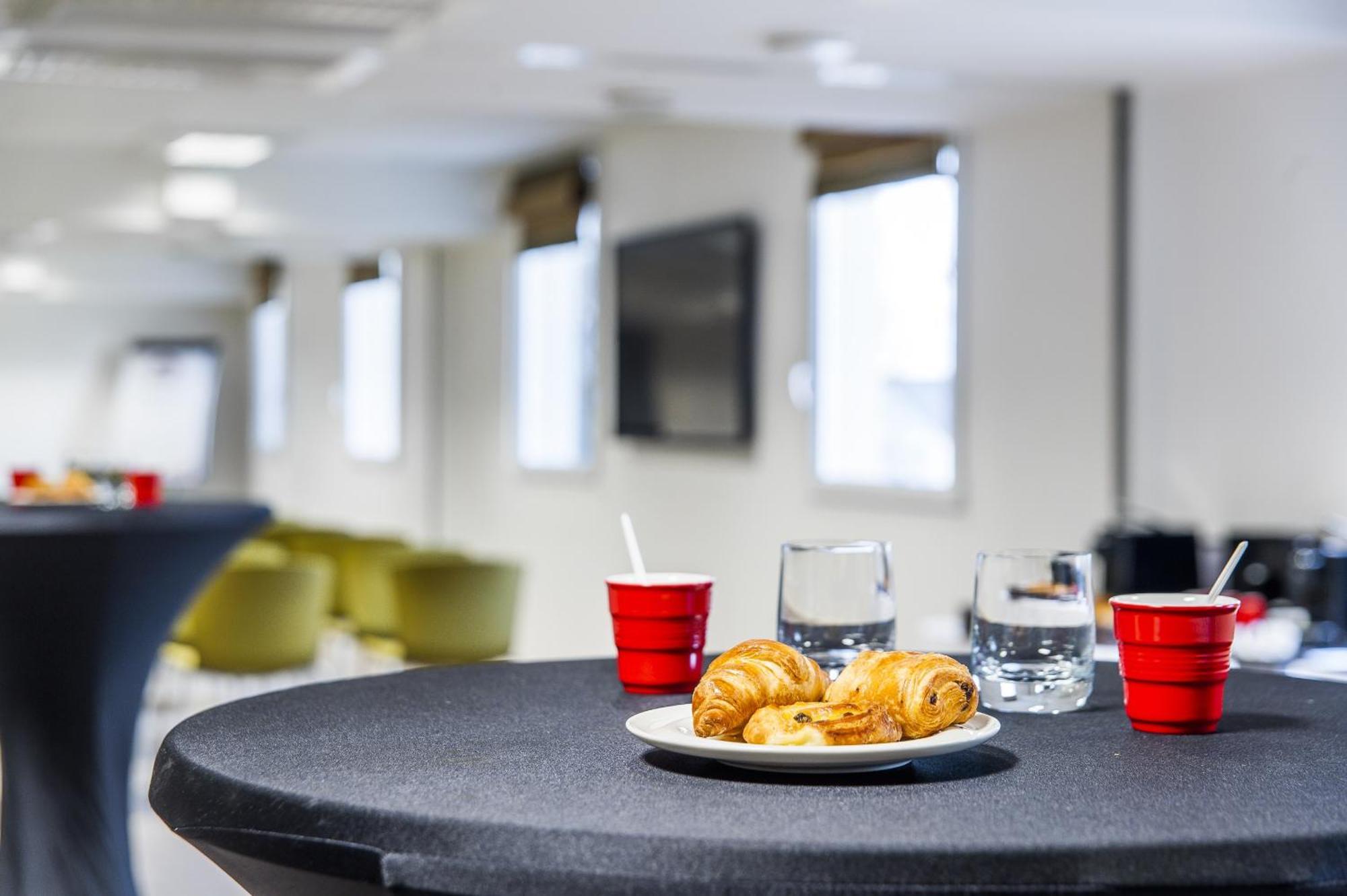 Best Western Plus Paris Velizy Экстерьер фото